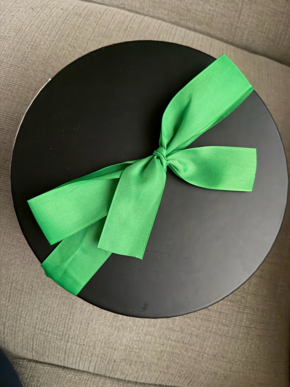kate spade Green Heart Coin Purse & Hair Claw Clip Set - Picture 9 of 11